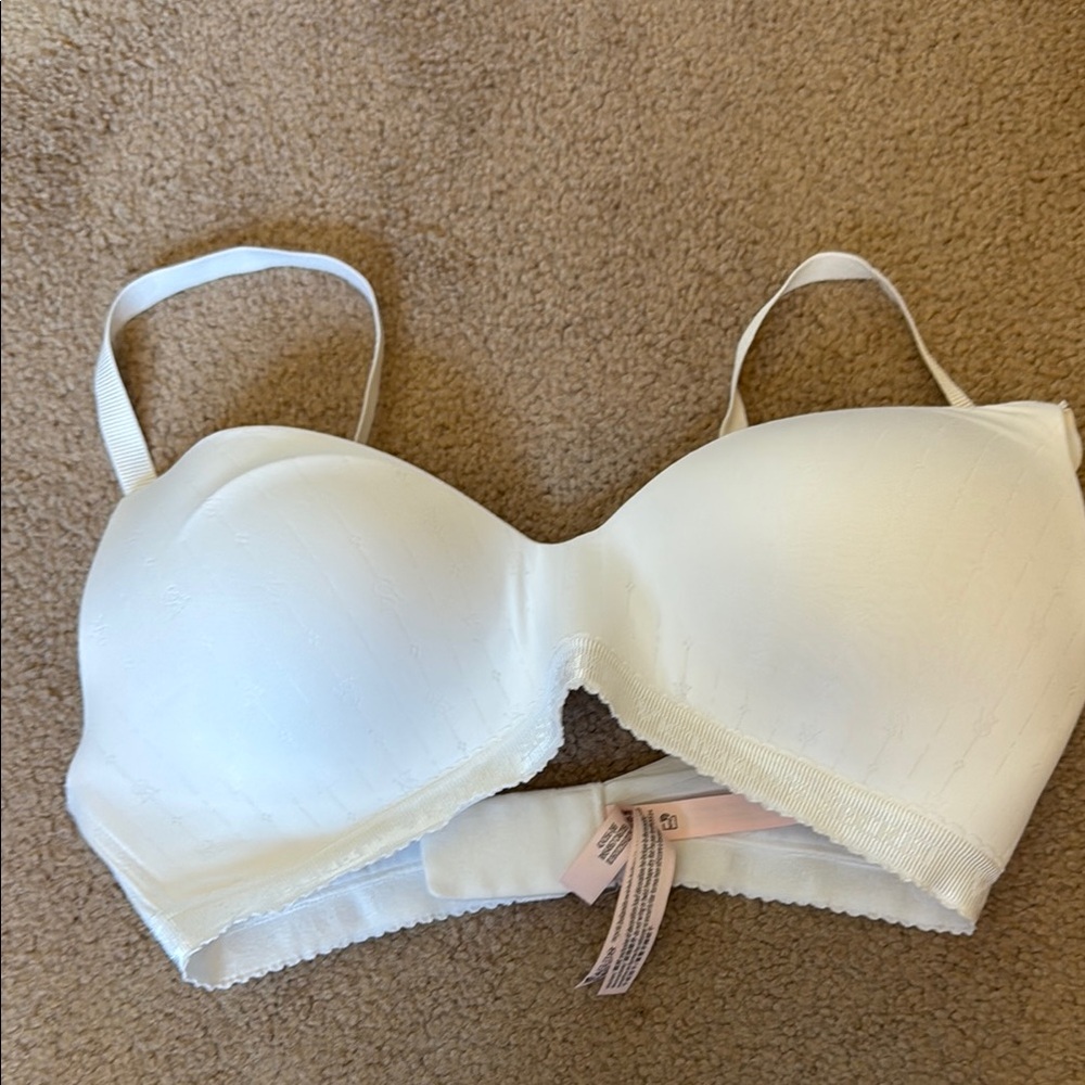 Victoria's Secret White T-Shirt Bra with Molded Cups